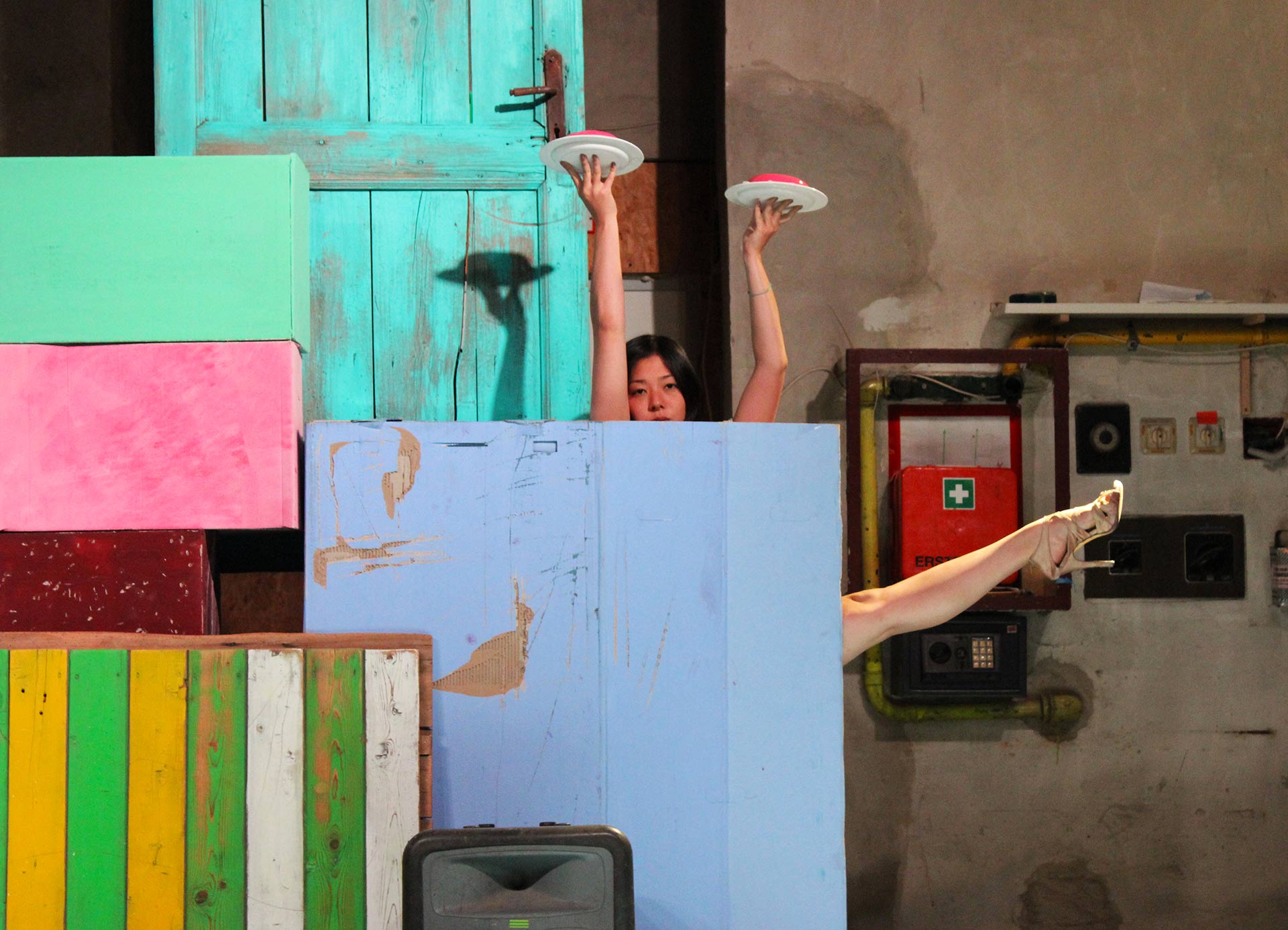 Good vibes ! Biennale Out of The box